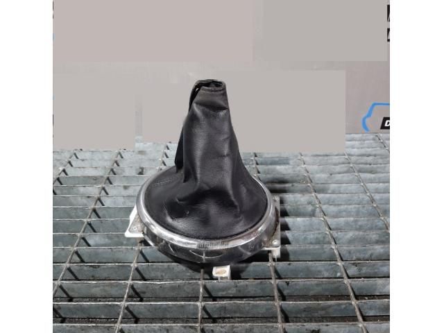 bontott MITSUBISHI ASX Váltószoknya