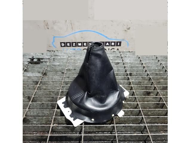 bontott MITSUBISHI ASX Váltószoknya