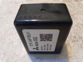 bontott MITSUBISHI ASX Világítás Relé