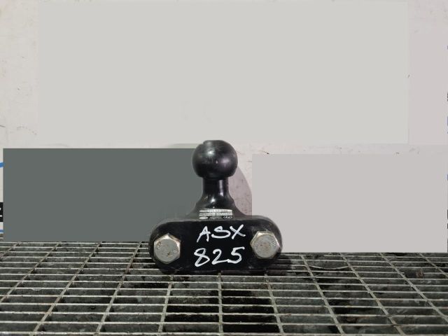 bontott MITSUBISHI ASX Vonóhorog