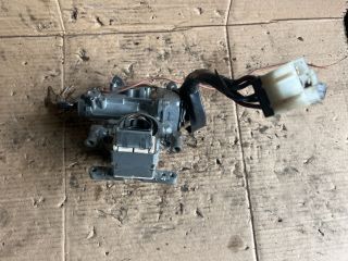 bontott MITSUBISHI Canter Gyújtáskapcsoló