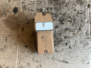 bontott MITSUBISHI Canter Bal első Ablakemelő Kapcsoló