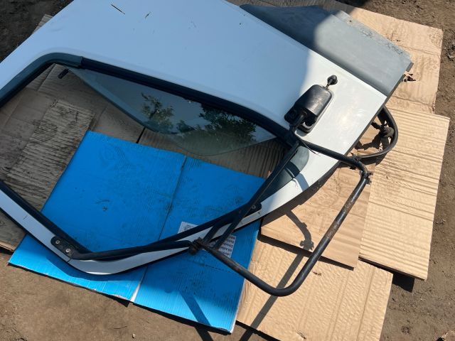 bontott MITSUBISHI Canter Bal első Ajtó (Üres lemez)