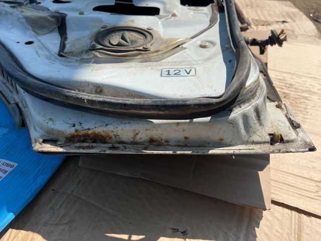 bontott MITSUBISHI Canter Bal első Ajtó (Üres lemez)