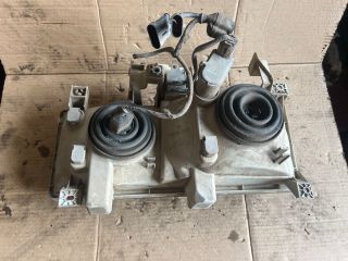 bontott MITSUBISHI Canter Bal Fényszóró