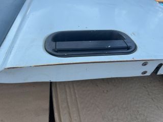 bontott MITSUBISHI Canter Bal hátsó Ajtó (Üres lemez)