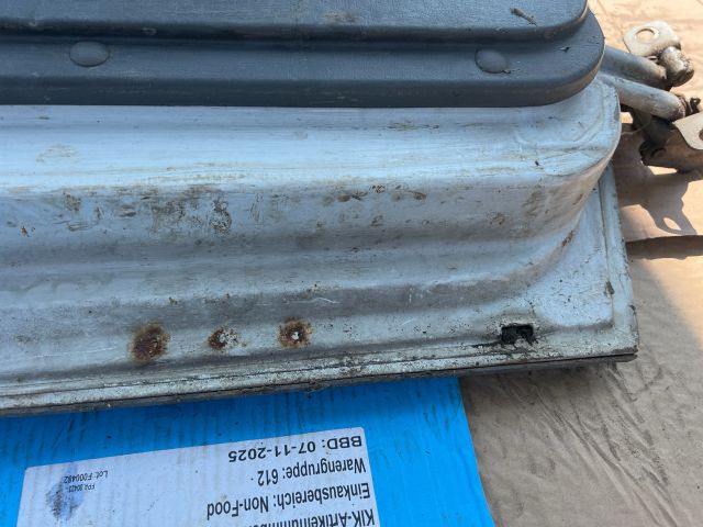 bontott MITSUBISHI Canter Bal hátsó Ajtó (Üres lemez)