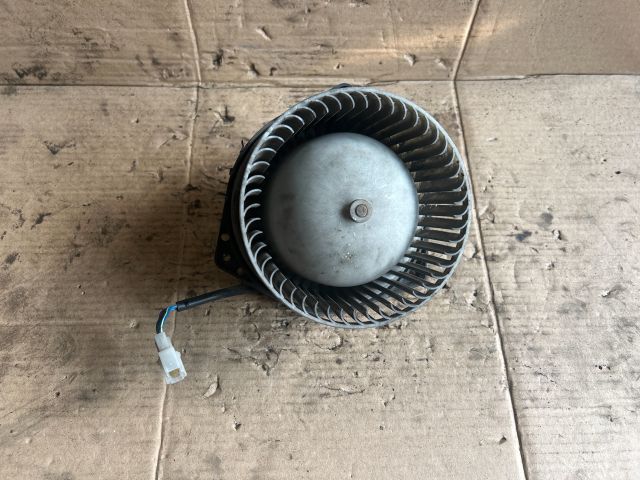 bontott MITSUBISHI Canter Fűtőmotor (Klímás)