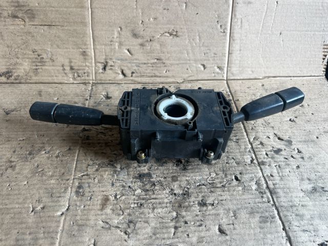 bontott MITSUBISHI Canter Komplett Kormánykapcsoló (Bajuszkapcsoló)