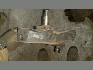 bontott MITSUBISHI CARISMA Bal hátsó Hosszlengőkar