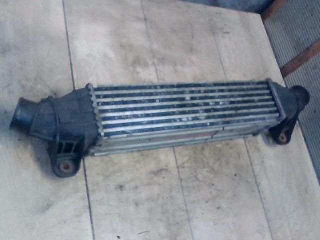 bontott MITSUBISHI CARISMA Intercooler