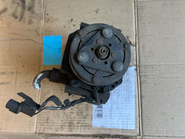 bontott MITSUBISHI CARISMA Klímakompresszor