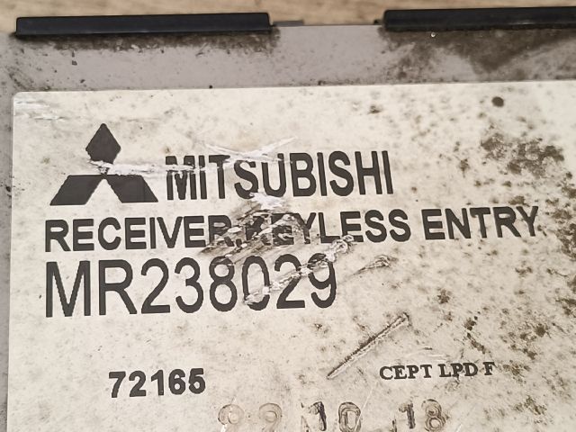 bontott MITSUBISHI CARISMA Komfort Elektronika