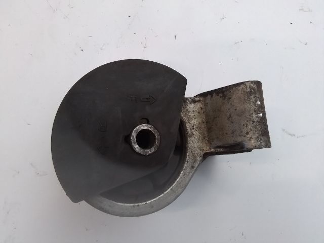 bontott MITSUBISHI CARISMA Motor Tartó Bak (Pozíciófüggetlen)