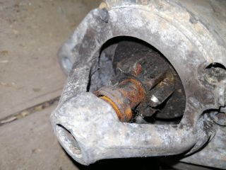 bontott MITSUBISHI CARISMA Önindító