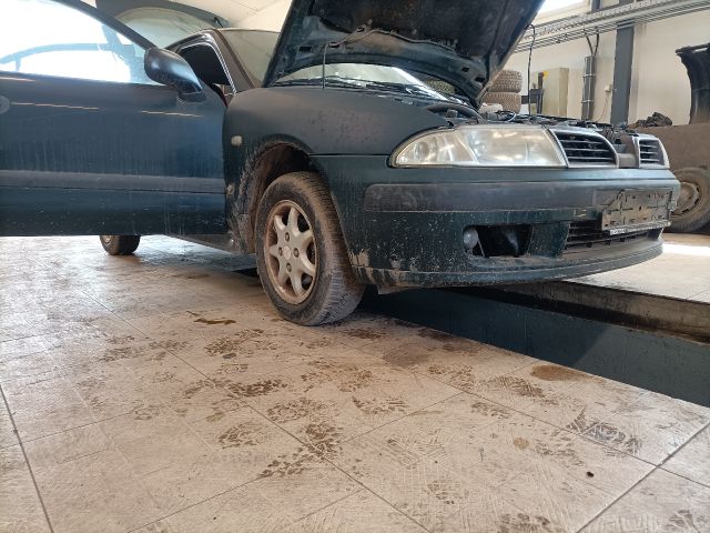 bontott MITSUBISHI CARISMA Porlasztó (1 db)