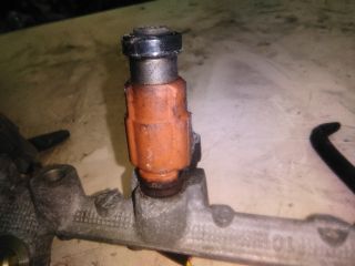 bontott MITSUBISHI CARISMA Porlasztó (1 db)