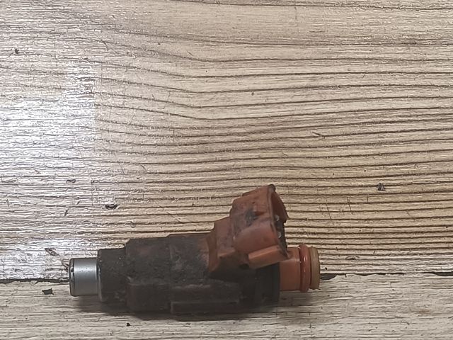 bontott MITSUBISHI CARISMA Porlasztó (1 db)