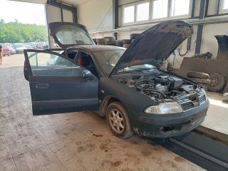 bontott MITSUBISHI CARISMA Porlasztó (1 db)