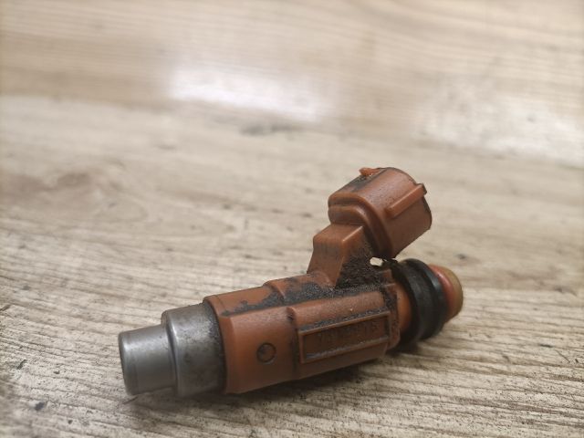 bontott MITSUBISHI CARISMA Porlasztó (1 db)