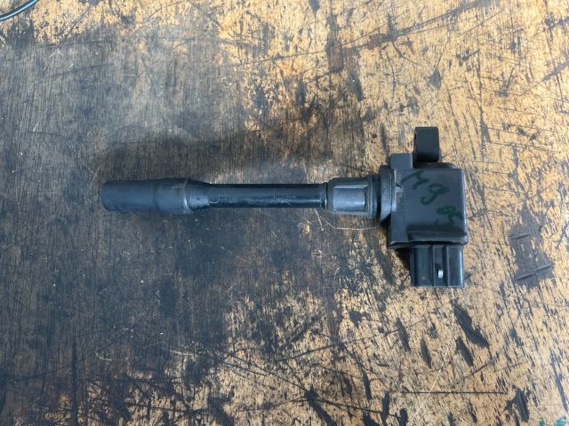 bontott MITSUBISHI CARISMA Gyújtótrafó