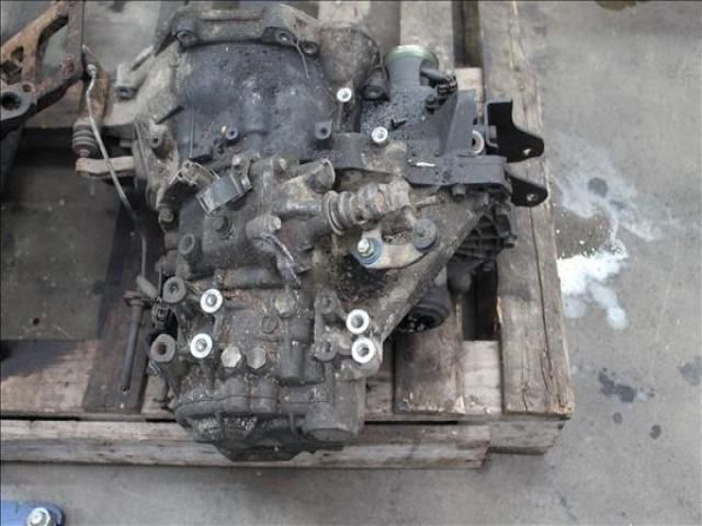 bontott MITSUBISHI CARISMA Váltó (Mechanikus)