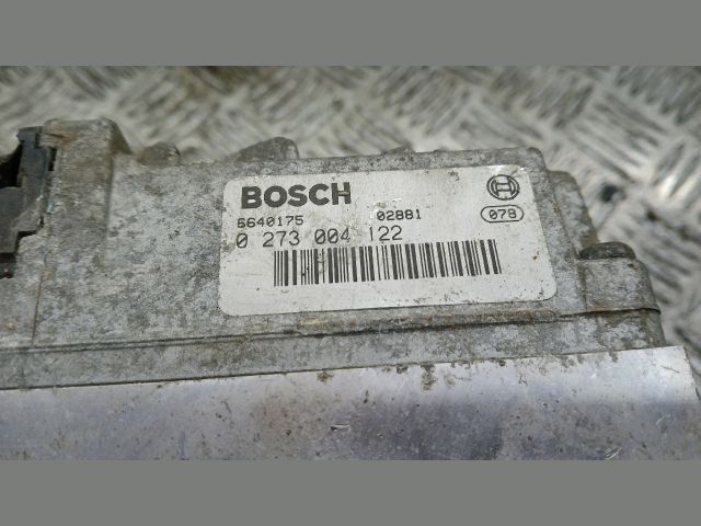 bontott MITSUBISHI CARISMA ABS Kocka