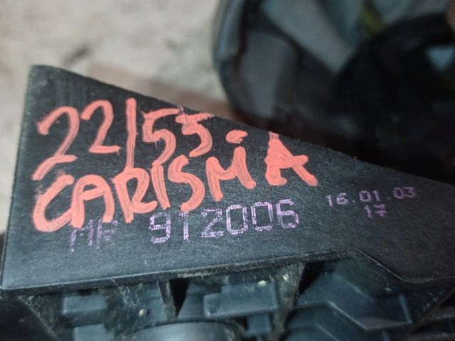 bontott MITSUBISHI CARISMA Váltó Kulissza