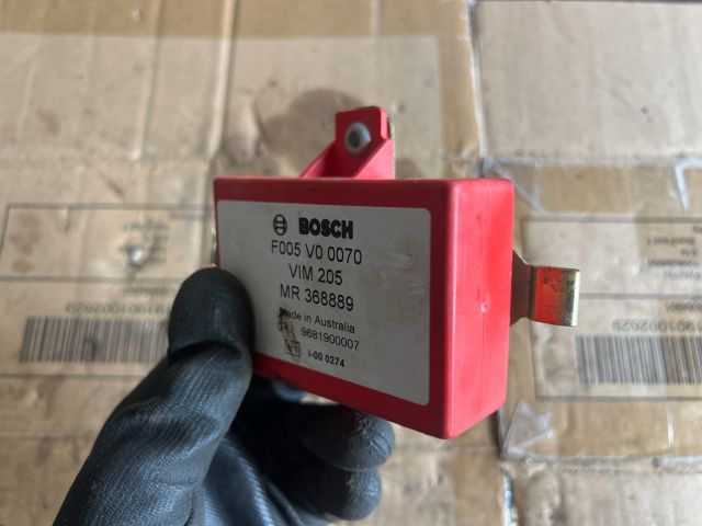 bontott MITSUBISHI CARISMA Immobilizer Elektronika