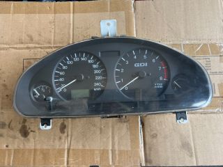 bontott MITSUBISHI CARISMA Kilométeróra