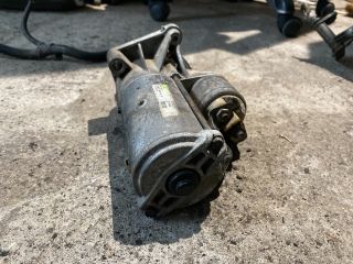 bontott MITSUBISHI CARISMA Önindító