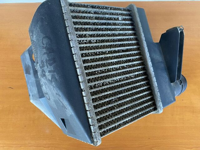 bontott MITSUBISHI CARISMA Intercooler