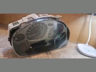 bontott MITSUBISHI CARISMA Kilométeróra