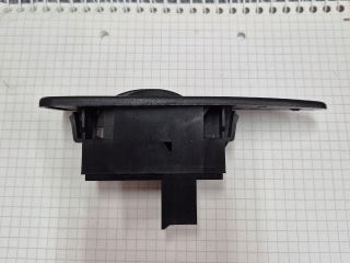 bontott MITSUBISHI CARISMA Ablakemelő Kapcsoló (Pozíciófüggetlen)