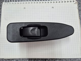bontott MITSUBISHI CARISMA Ablakemelő Kapcsoló (Pozíciófüggetlen)