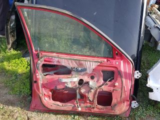 bontott MITSUBISHI CARISMA Bal első Ajtó (Részeivel)