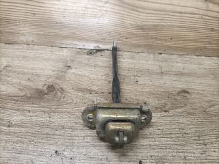 bontott MITSUBISHI CARISMA Bal első Ajtóhatároló