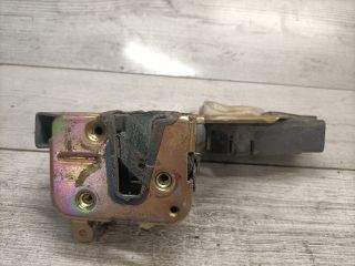 bontott MITSUBISHI CARISMA Bal első Ajtózár