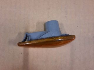 bontott MITSUBISHI CARISMA Bal első Sárvédő Irányjelző