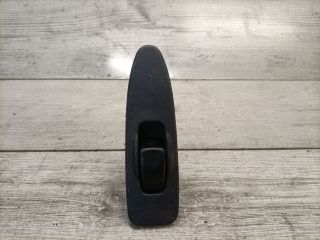 bontott MITSUBISHI CARISMA Bal hátsó Ablakemelő Kapcsoló