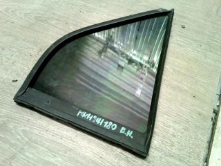 bontott MITSUBISHI CARISMA Bal hátsó Fixüveg (Ajtóban)