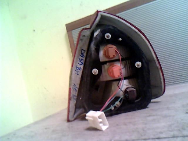 bontott MITSUBISHI CARISMA Bal Külső Hátsó Lámpa