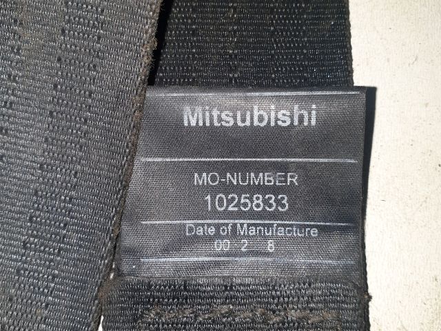 bontott MITSUBISHI CARISMA Bal Övfeszítő Biztonsági Öv