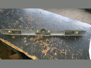 bontott MITSUBISHI CARISMA Csomagtérajtó Díszléc