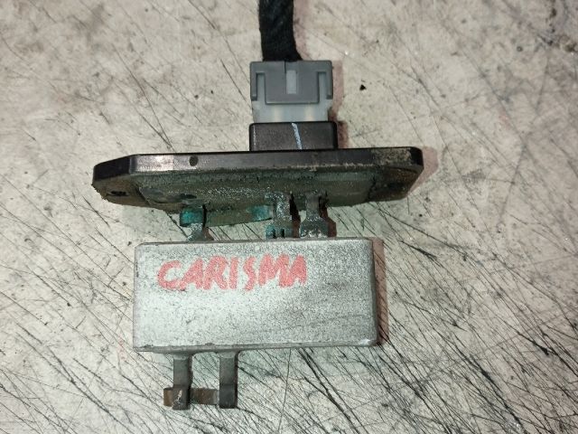 bontott MITSUBISHI CARISMA Előtét Ellenállás Fűtőmotor