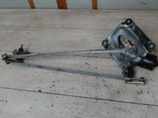 bontott MITSUBISHI CARISMA Első Ablaktörlő Szerkezet Motorral