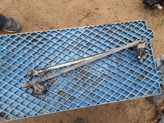 bontott MITSUBISHI CARISMA Első Ablaktörlő Szerkezet