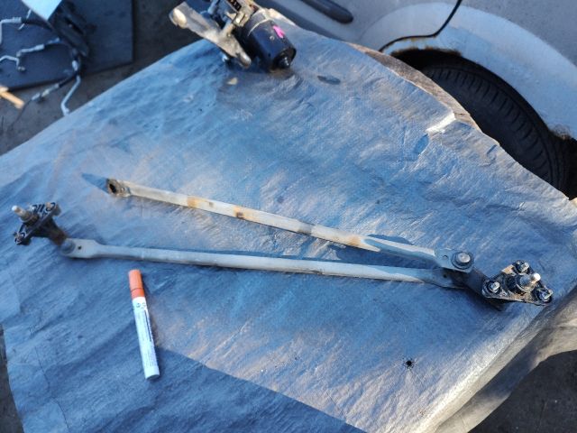 bontott MITSUBISHI CARISMA Első Ablaktörlő Szerkezet