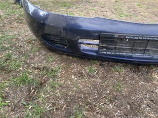 bontott MITSUBISHI CARISMA Első Lökhárító (Részeivel)