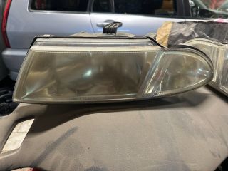 bontott MITSUBISHI CARISMA Fényszóró Pár